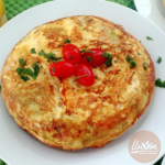 Lluvia Deli Bar & Artefacto