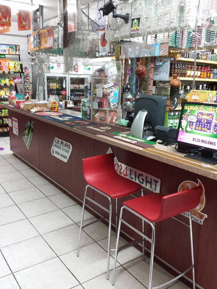 Playa Liquor Store and Bar Mini Market Descubra Puerto Rico