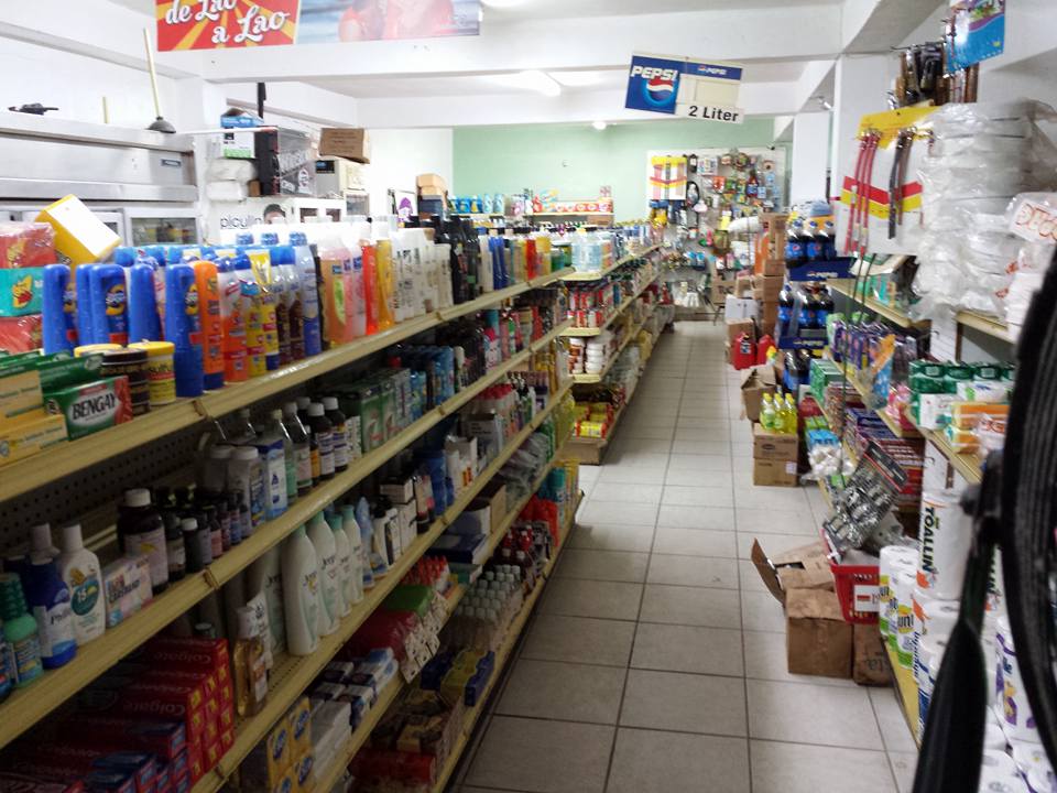 Playa Liquor Store and Bar Mini Market Descubra Puerto Rico