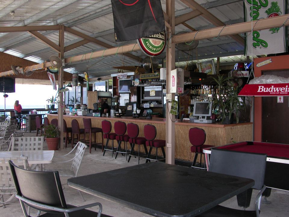 Kikita Beach guest house and Bar