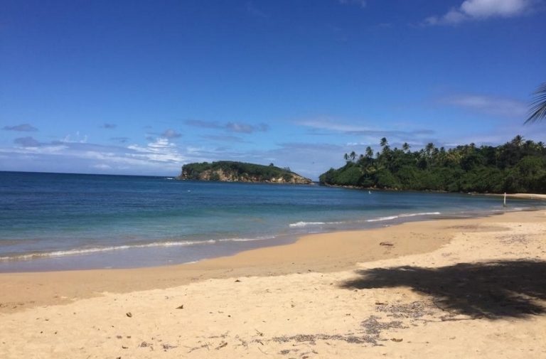 Balneario de Cerro Gordo Vega Alta, Puerto Rico Descubra Puerto Rico