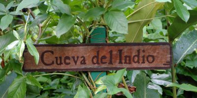 Signboard_Cueva_Del_Indio